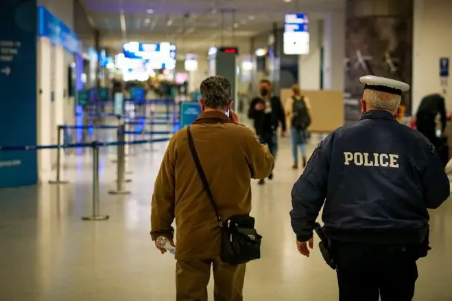 Unser Archivfoto (© Eurokinissi) entstand auf dem internationalen Athener Flughafen Eleftherios Venizelos.