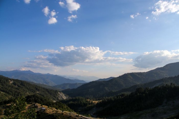 Foto (© Eurokinissi): Das Grammos-Gebirge: Historischer Ort und beliebtes Ausflugsziel