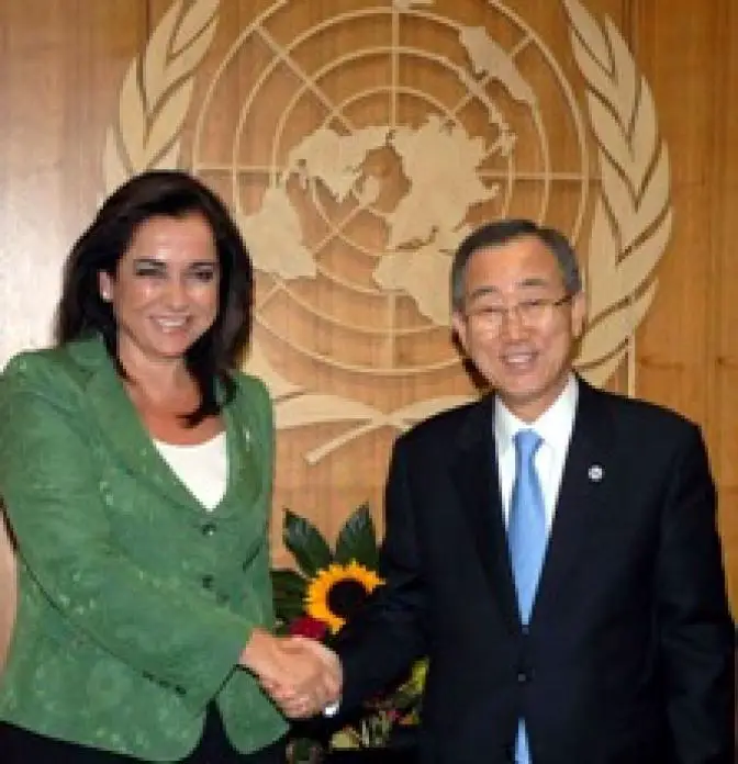 Außenministerin Bakojanni trifft UNO-Generalsekretär
