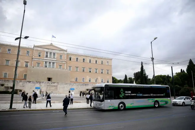 Schon bald werden mehr elektronische Busse auf den Straßen von Thessaloniki und Athen unterwegs sein (Foto © Eurokinissi).