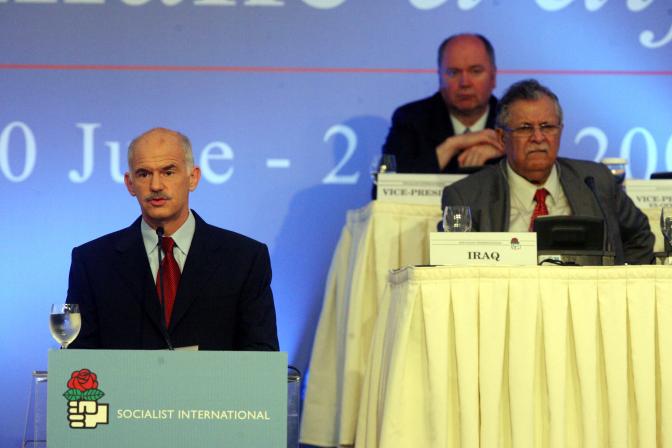 Papandreou erneut zum Vorsitzenden der Sozialistischen Internationale gewählt