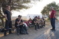 Unsere Fotos (© Eurokinissi) entstanden auf der Insel Kythira während der Brandbekämpfung.