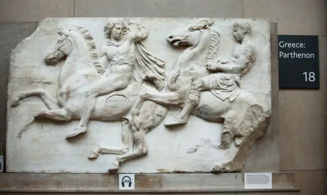 Foto (© Eurokinissi): Ein Teil der sogenannten Elgin Marbles im Britischen Museum in London.