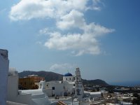 Unser Foto (© GZ / Katharina Gömmel-Höllein) entstand auf der Insel Santorin.