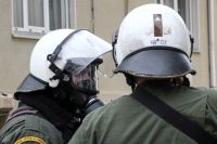 Randale in Athen: zwei Ordnungshüter verletzt
