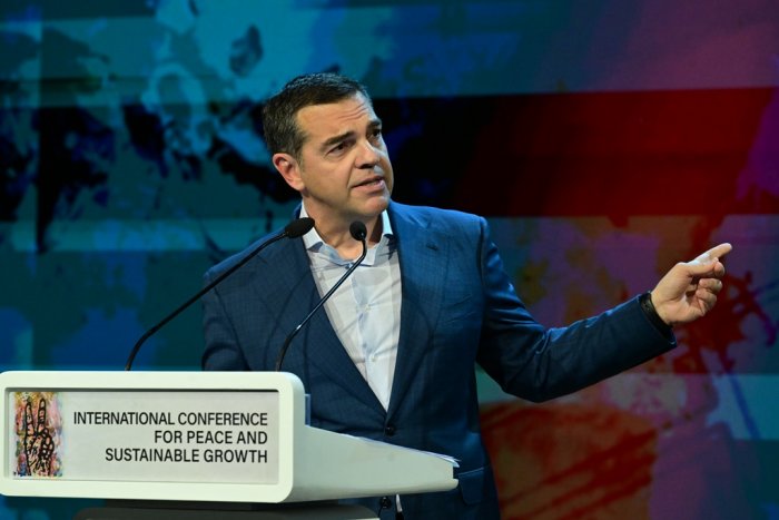 Unser Foto (© Eurokinissi) zeigt Alexis Tsipras während seiner Rede in dieser Woche.