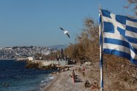 Beinahe schon Strandwetter zum Frühlingsanfang, wie auf unserem Foto (© Eurokinissi).