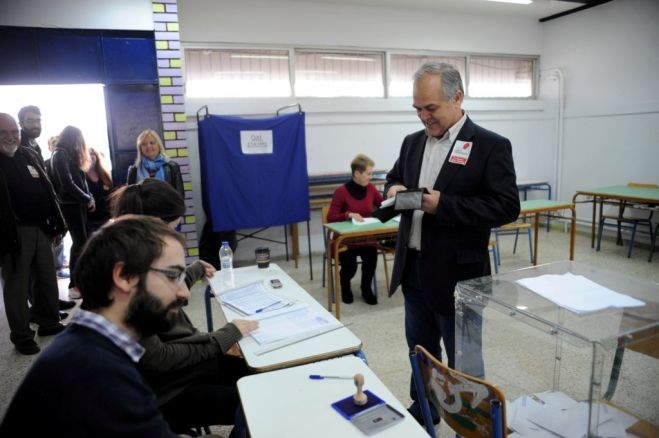 Nachwahlen in drei Kommunen in Griechenland