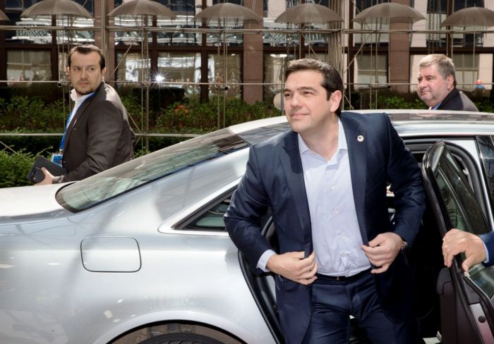 Griechenlands Regierungschef Tsipras sieht Übereinkunft voraus