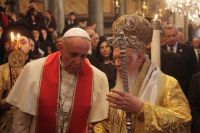 Gemeinsamer Gottesdienst von Orthodoxen und Katholiken in Istanbul 