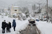 Unser Foto (© Eurokinissi) entstand am Montag (6.2.) nördlich von Athen.