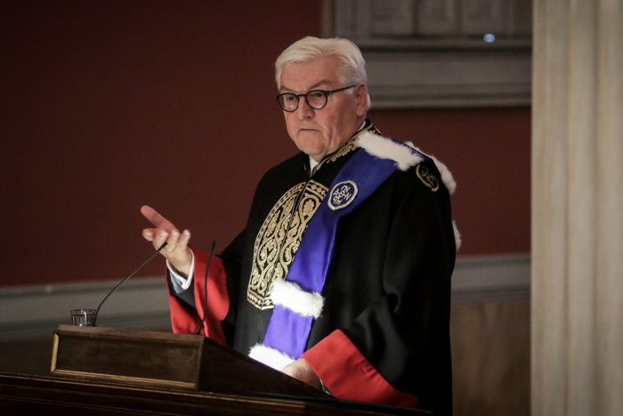 Unsere Archivfotos (© Eurokinissi) entstanden während eines früheren Besuchs des deutschen Bundespräsidenten Frank-Walter Steinmeier in Athen.