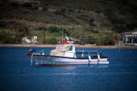 Ein Fischerboot vor der Insel Andros, die an dem Programm teilnehmen wird. (Foto: ek/Archiv)